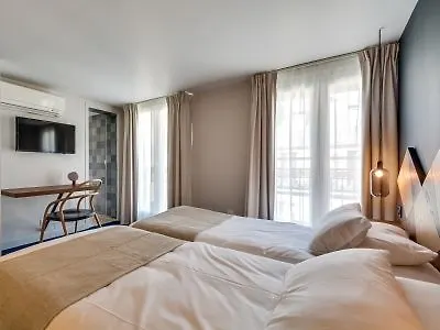 Wit Hotel Paris 3*,